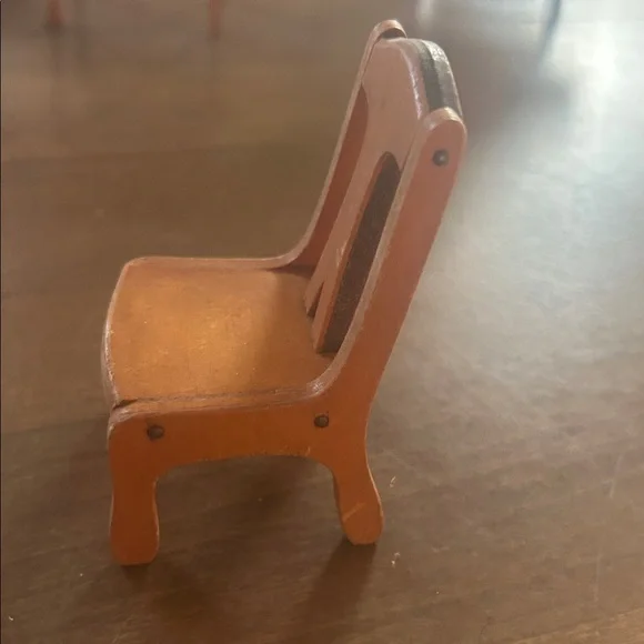 Vintage dollhouse furniture - Picture 6 of 15